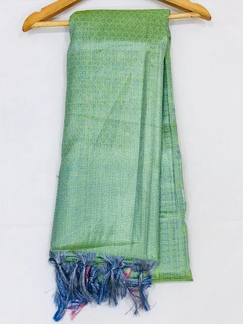 Delightful Light Green Color Art Silk With Contrast Border Unique Design Saree For Women