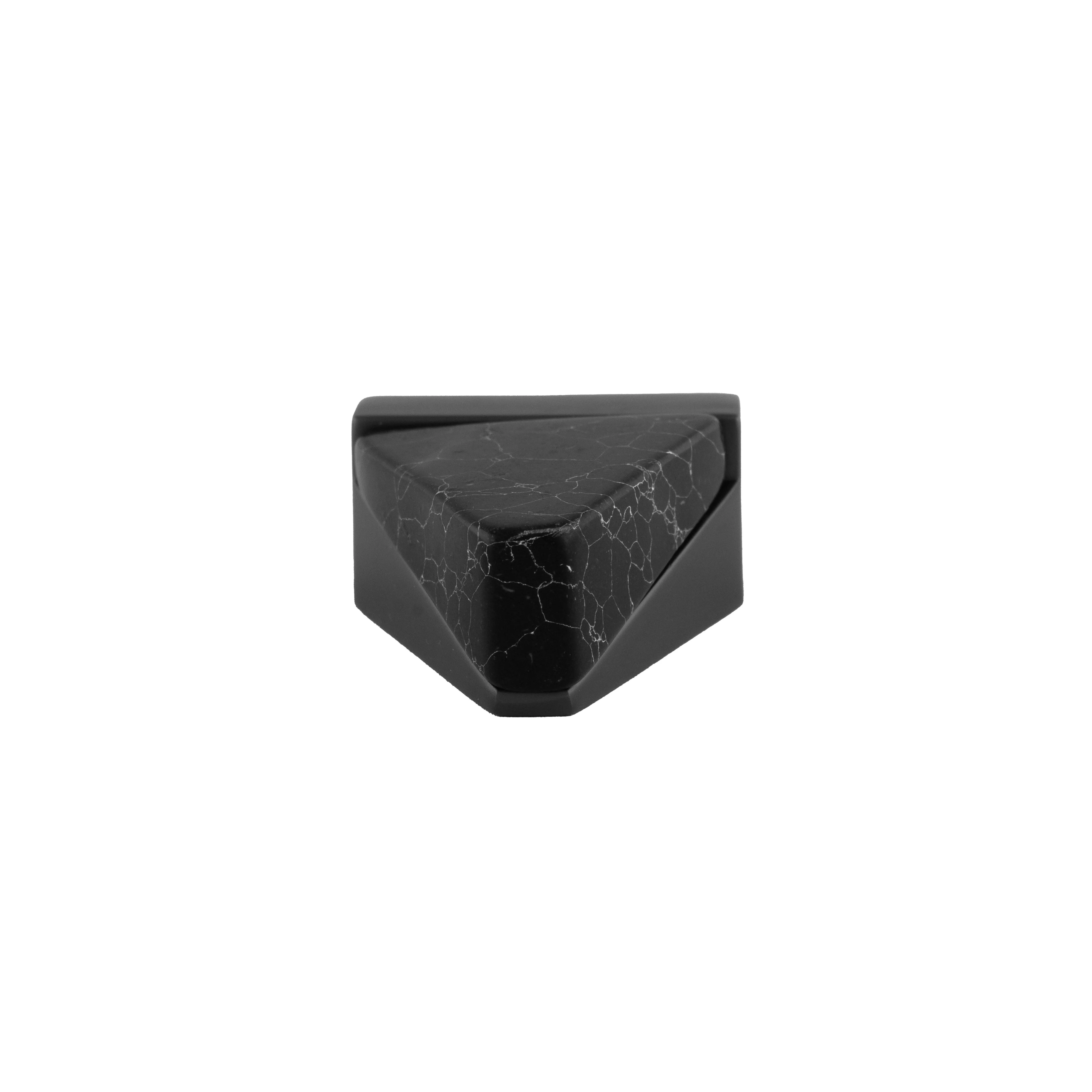 Gable Knob