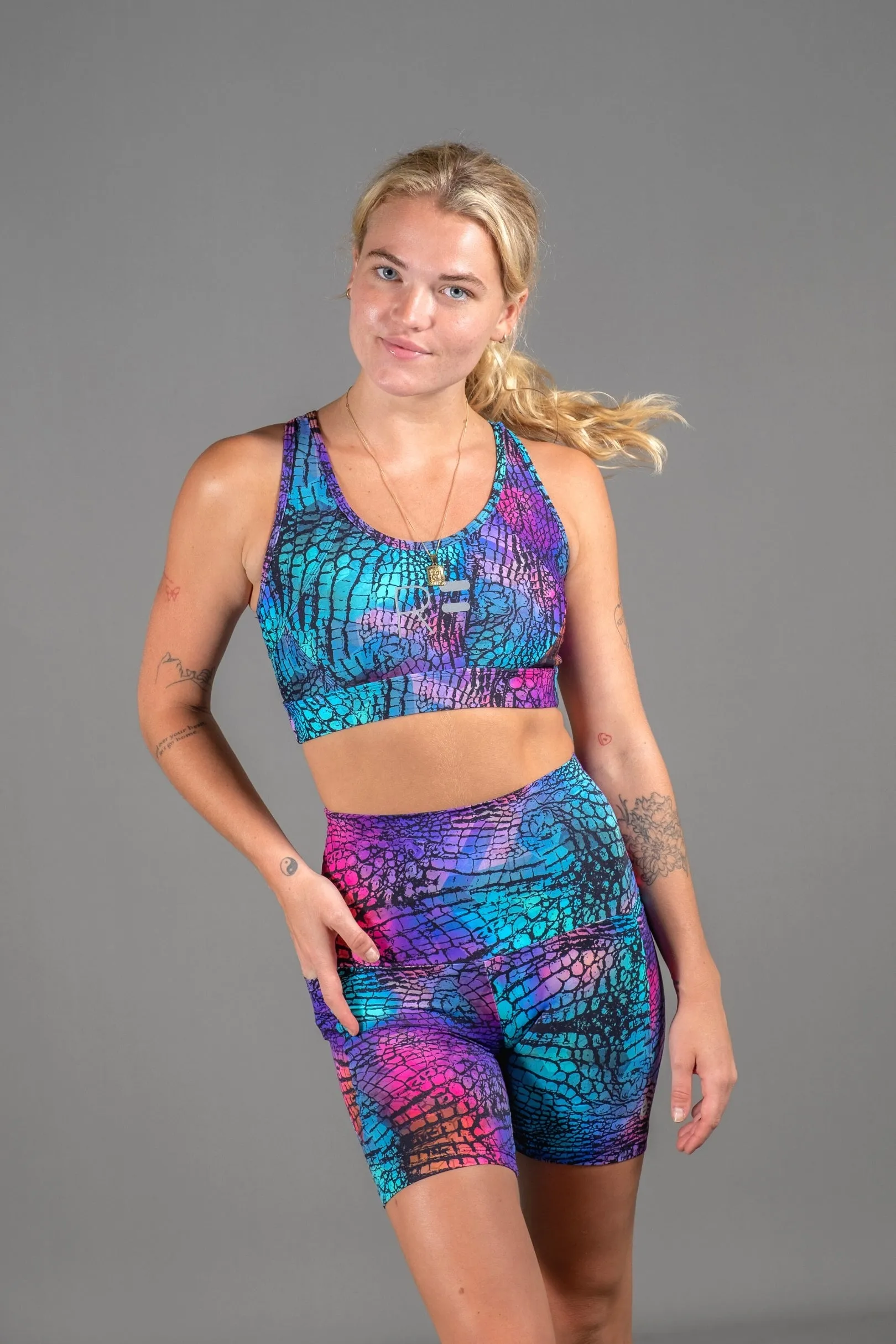 High Waist Mid Shorts - Viper